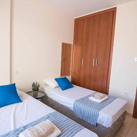 باراليمني Apartments For Holidays المظهر الخارجي الصورة